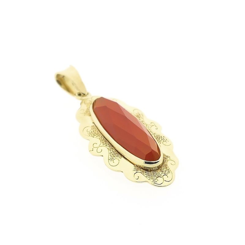 Image 3 of Vintage gold pendant with carnelian