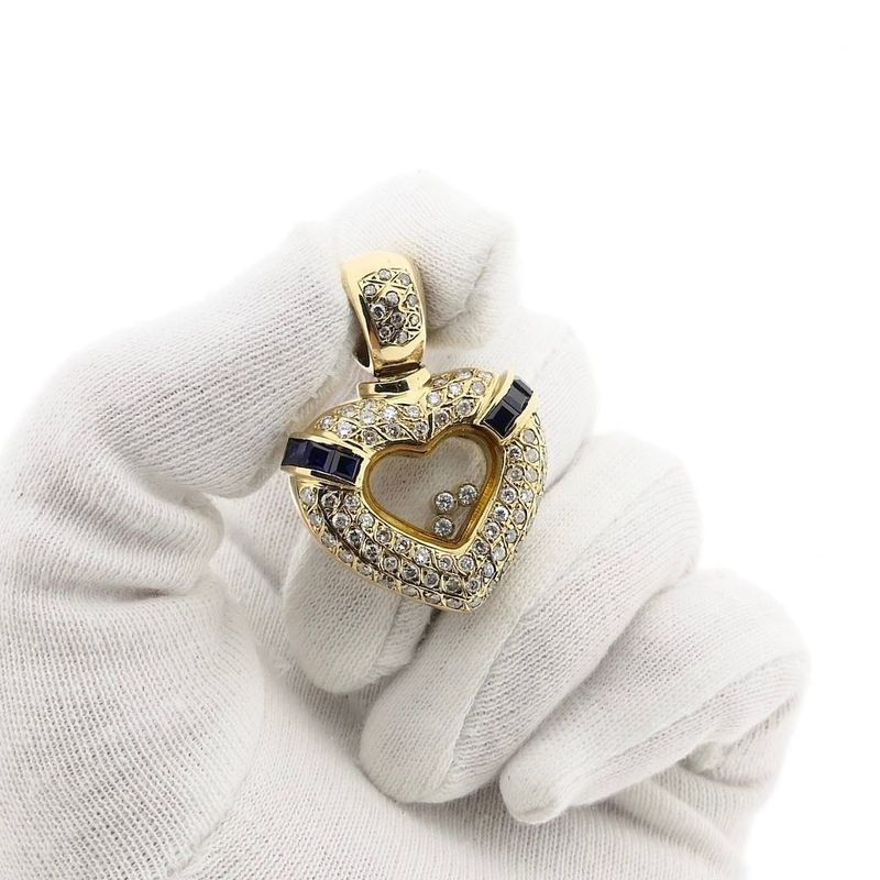Afbeelding 8 van Gouden hart hanger met saffier en diamanten; 1,50 ct.