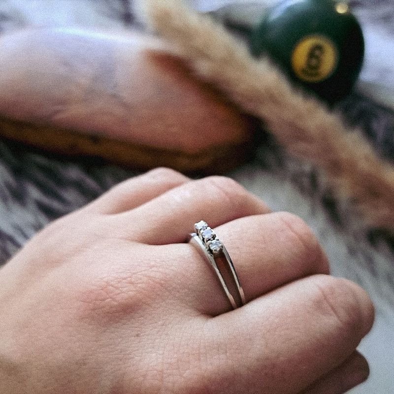 Image 4 of White gold ring with diamonds | 0.12 ct.