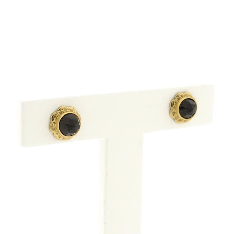 Image 3 of Gold stud earrings with garnet