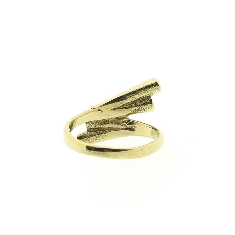 Image 3 of Golden artistic ring