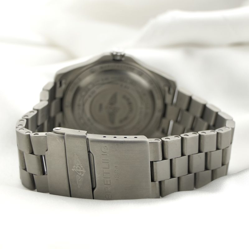 Image 11 of Breitling Aerospace Avantage E79362; Men's pilot's watch