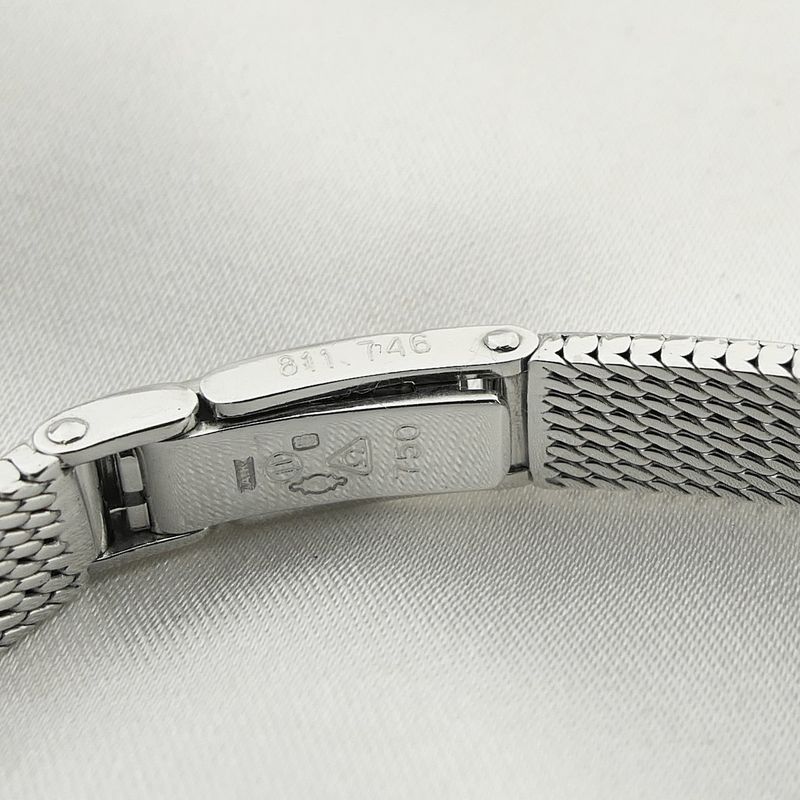 Image 14 of Omega Genève 'Cocktail Watch'; 18k. witgouden dames horloge met diamanten