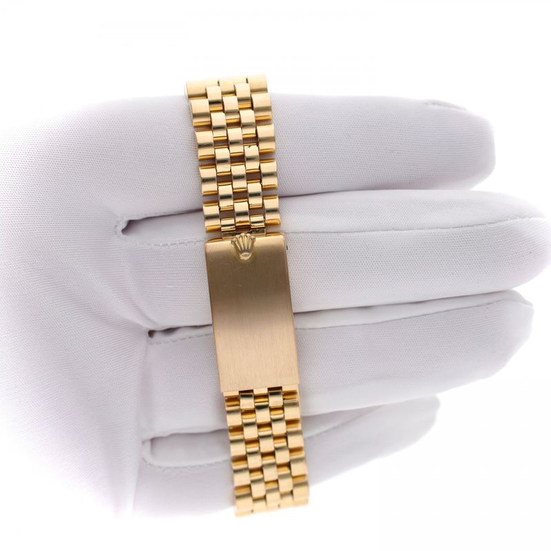 Image 12 of Rolex Datejust 31mm 18ct Gold Watch