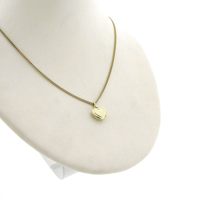 Image 8 of Gold medallion pendant as a heart