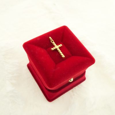 Image 2 of Gold pendant of a cross