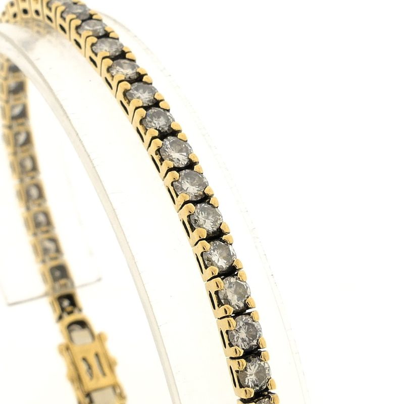 Image 3 of 18K gold tennis bracelet with diamond; 6.12 ct. | 19 cm