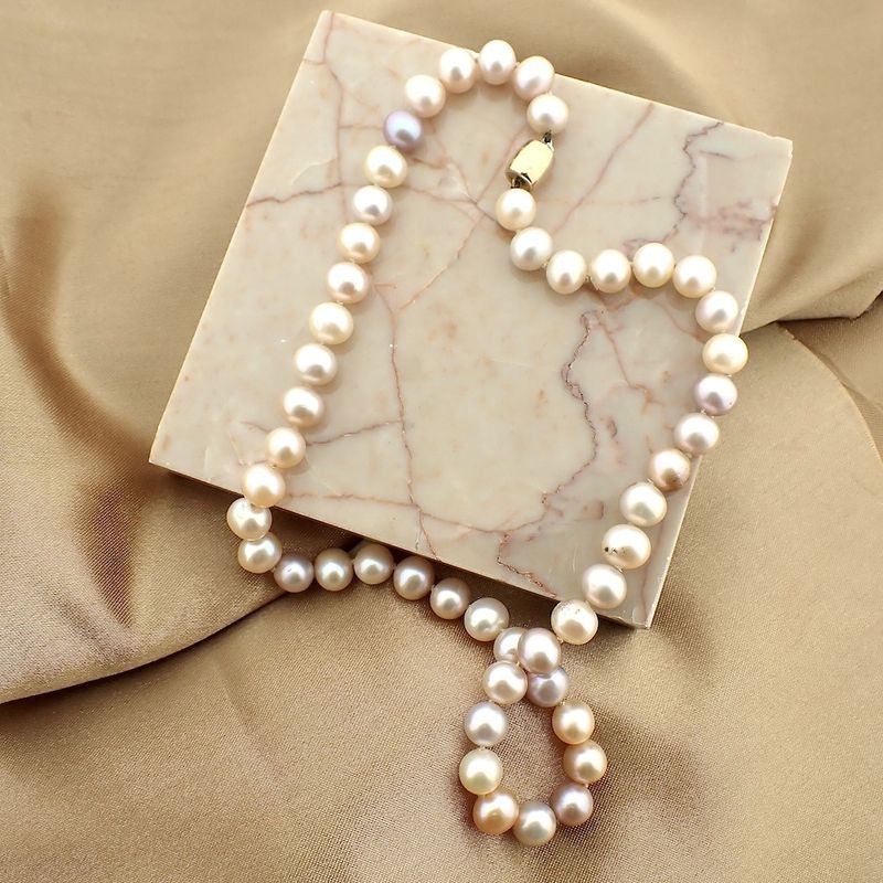 Image 6 of Champagne pearl necklace with rose gold clasp | 42.5 cm