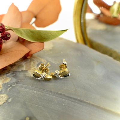 Image 2 of Bicolor gold stud earrings with zirconia