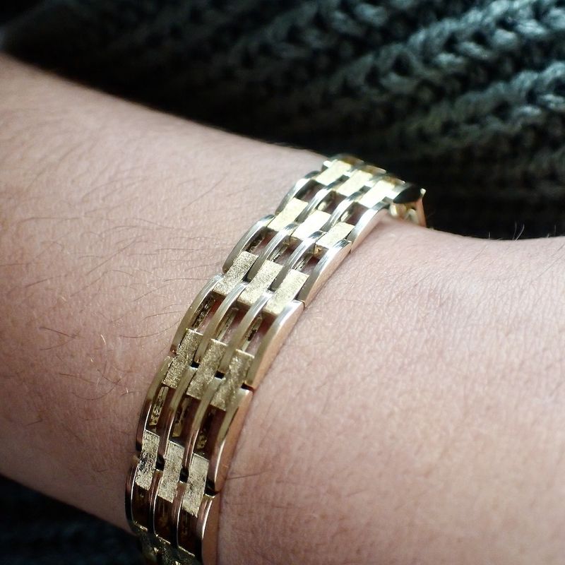 Image 9 of Gold tank link bracelet