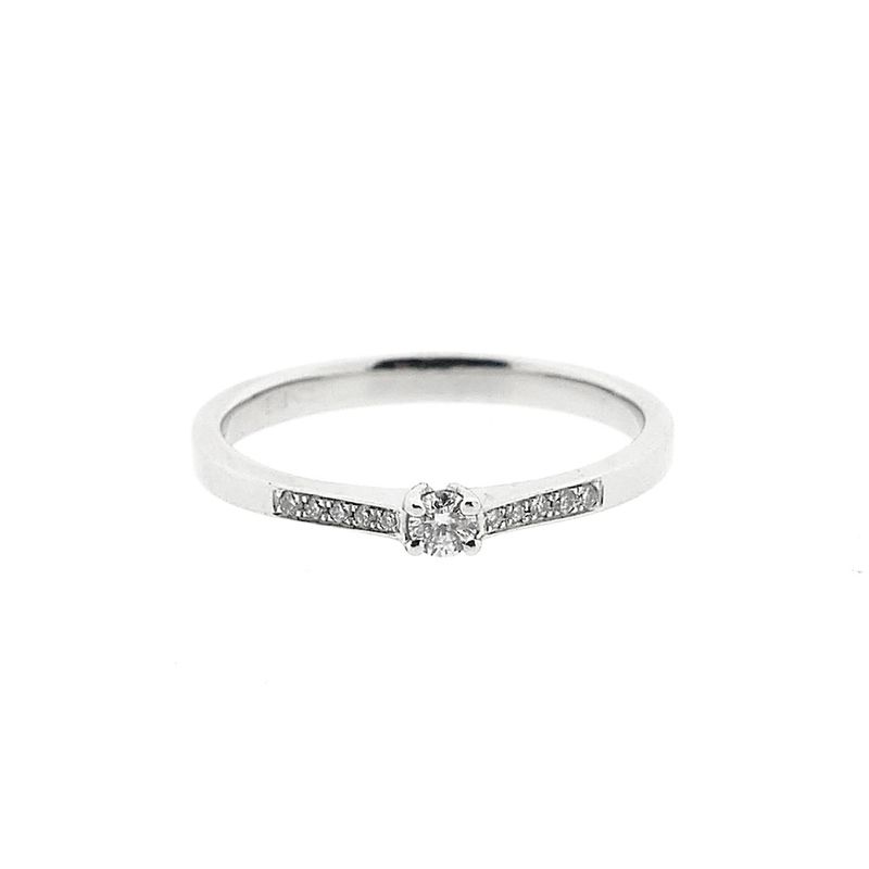 Image 2 of White gold ring with diamond; 0.12 ct.