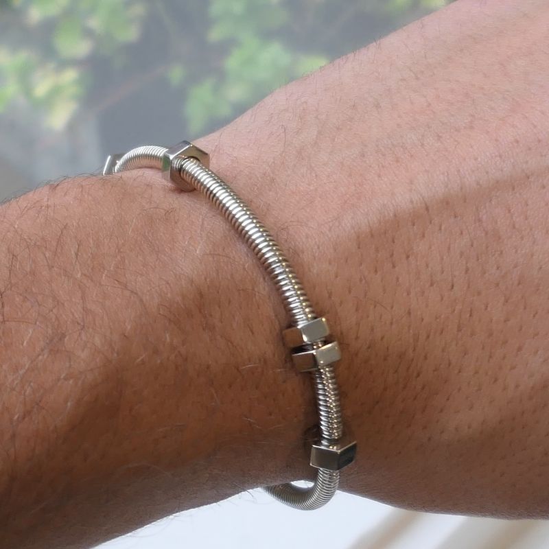 Image 10 of 18 ct. White gold Ecrou de Cartier bracelet; Cartier | Ø 67mm