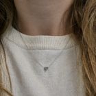 Image 9 of White gold anchor link necklace with fixed pendant