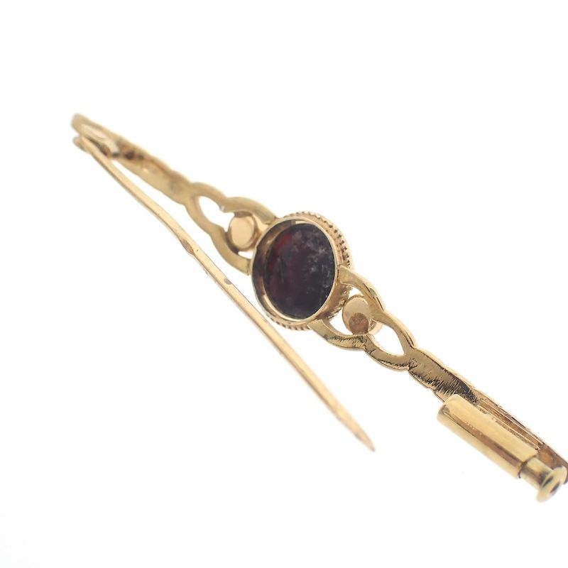 Image 8 of Vintage gold brooch with garnet