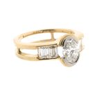 Image 4 of Exclusive gold ring with diamond; 1.60 ct.