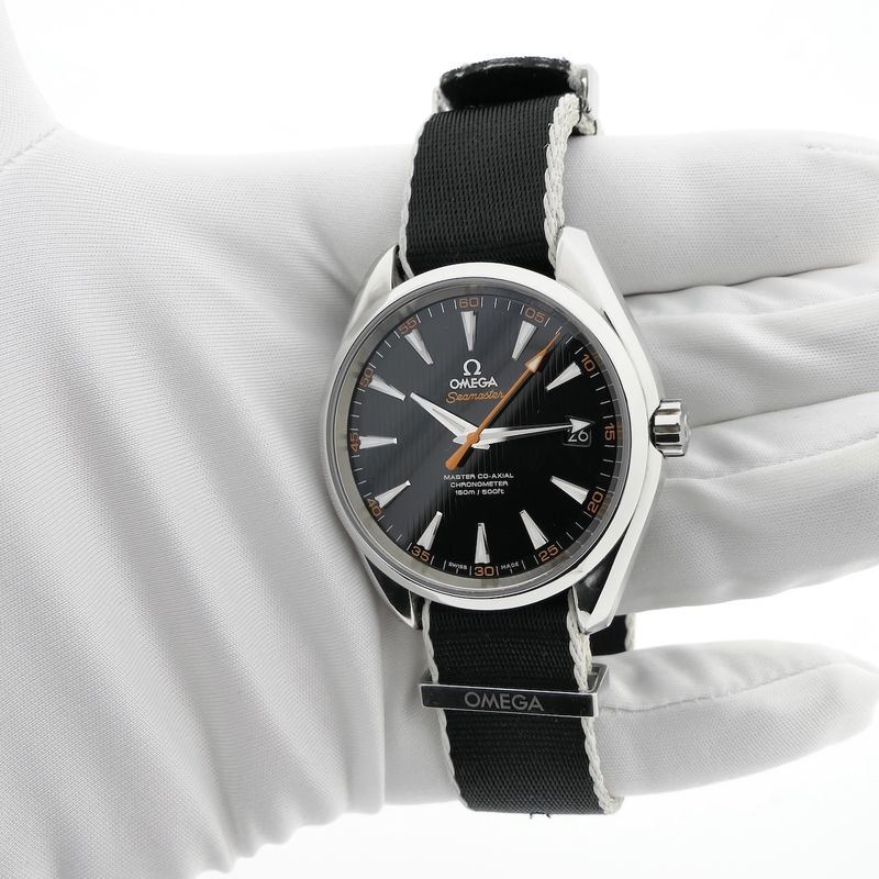 Image 11 of Omega Seamaster Aqua Terra 'Anti Magnetic' 150M 231.12.42.21.01.002; Automatic men's watch