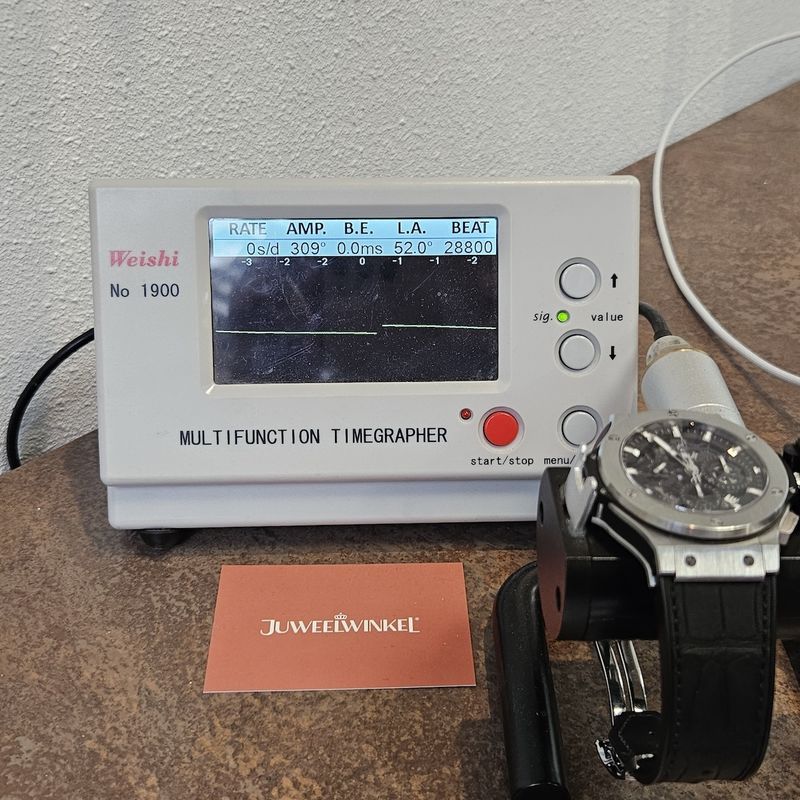 Image 21 of Hublot Big Bang Aero Bang 311.SX.1170.GR; Chronograph men's watch