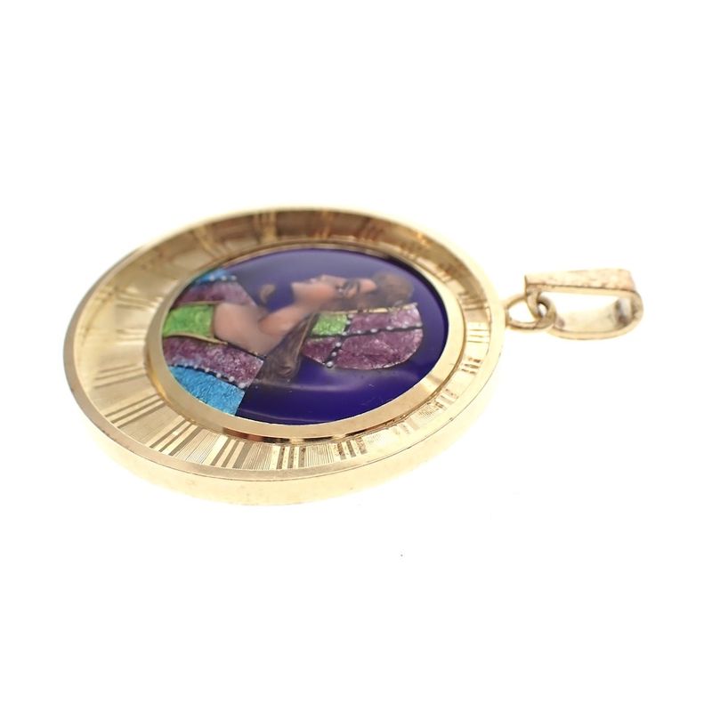 Image 3 of Vintage gold pendant with enamel portrait