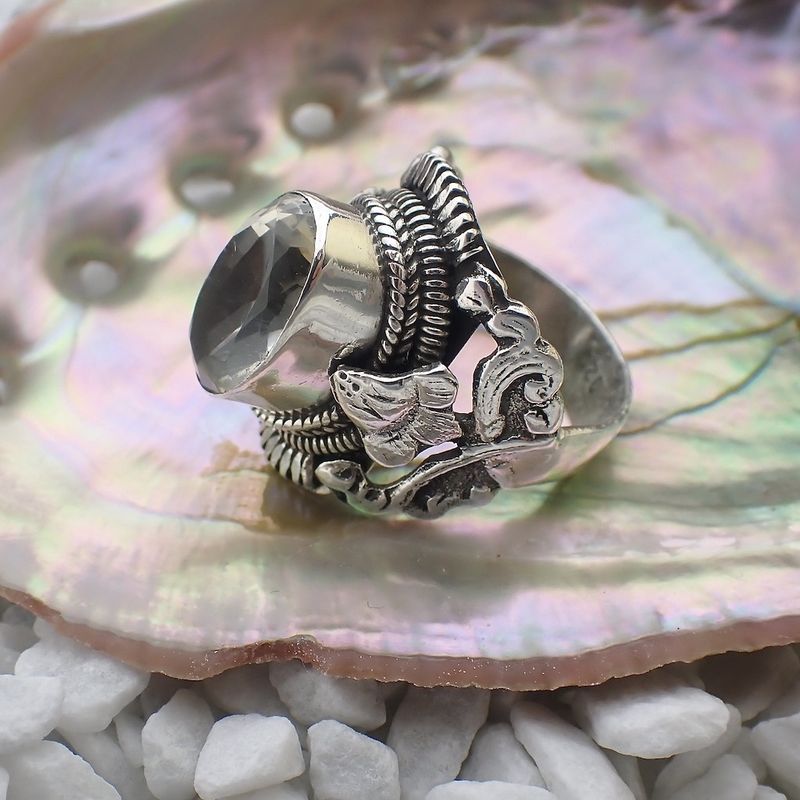 Image 2 of Silver floral fantasy ring with glass