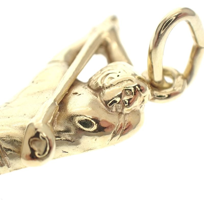Image 4 of Gold golfer pendant