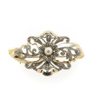 Antique gold brooch with pearl and diamonds