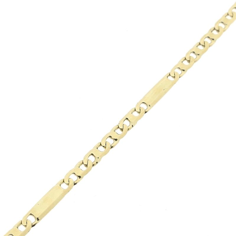 Image 8 of Gold closed Figaro link bracelet