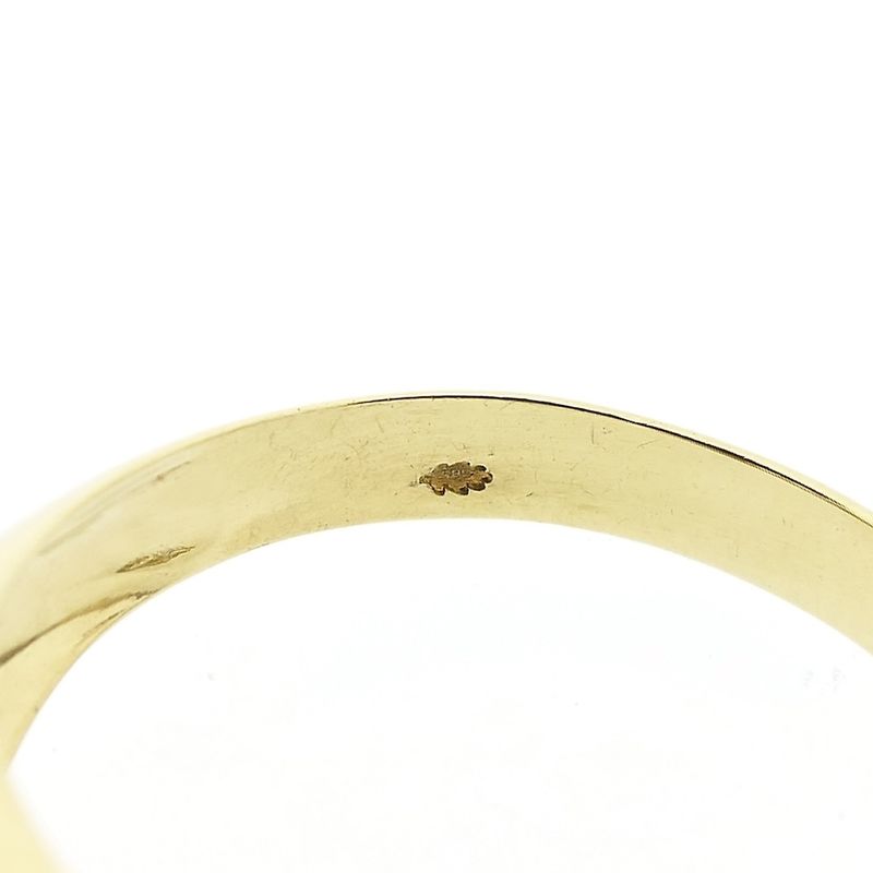 Image 6 of Gold ring with zirconia