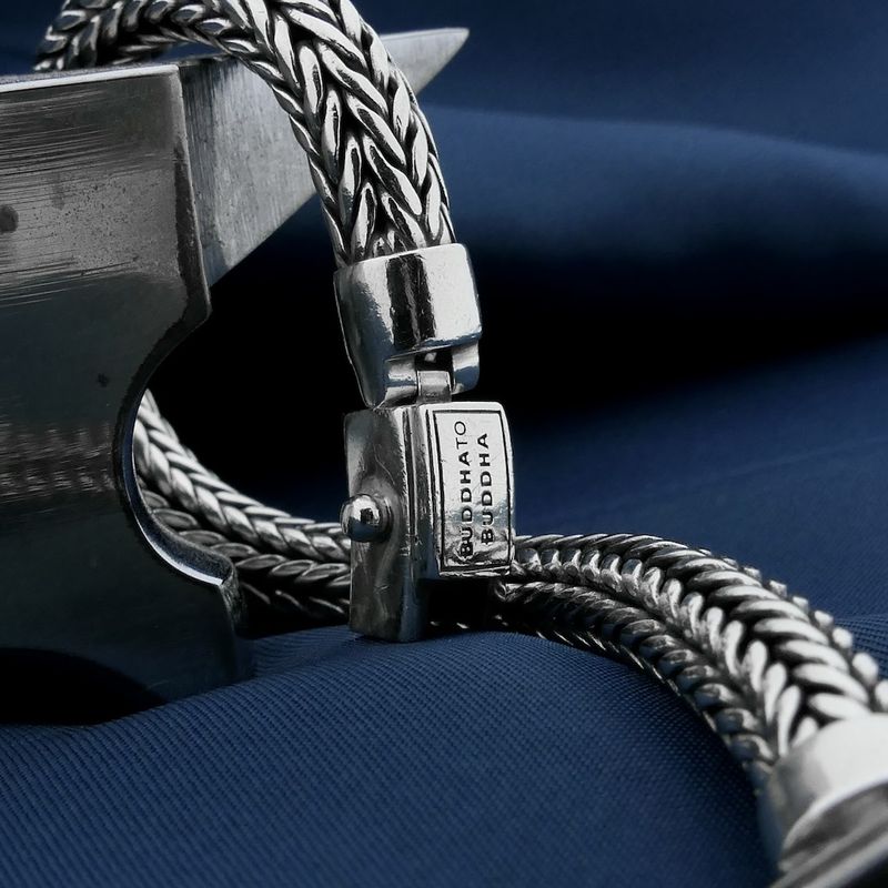 Image 2 of Silver Buddha to Buddha bracelet; Ellen | 19 cm