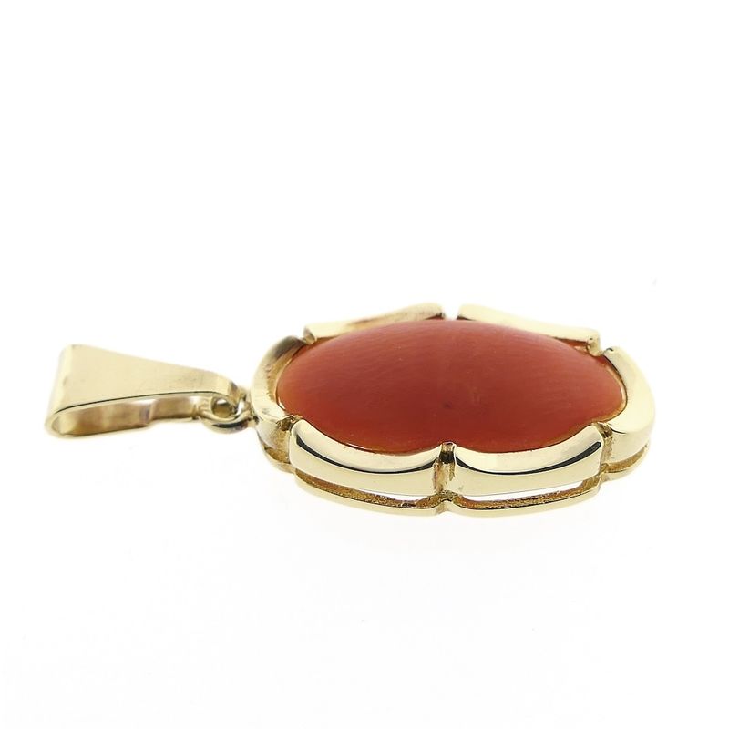Image 4 of Gold pendant with red coral | Vintage