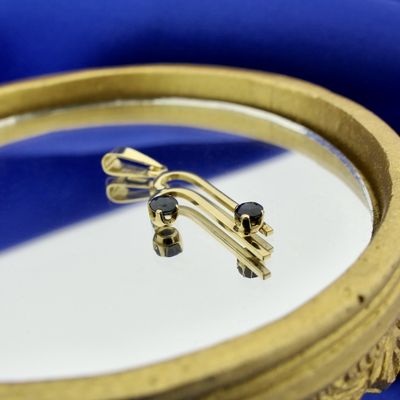 18 carat gold pendant with sapphire Image 2 of 18 carat gold pendant with sapphire