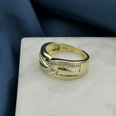 Image 2 of Gold ring with diamond 0.08 ct.