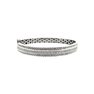 Image 1 of White gold slave bracelet with approx. 1.40 ct. diamonds; Size M
