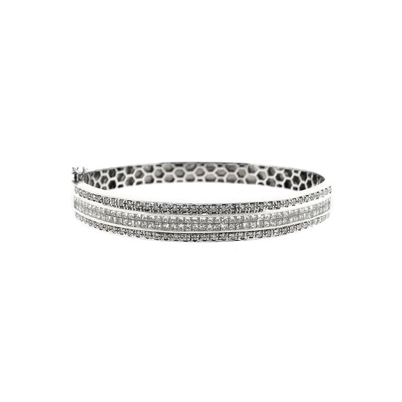 Image 1 of White gold slave bracelet with approx. 1.40 ct. diamonds; Size M