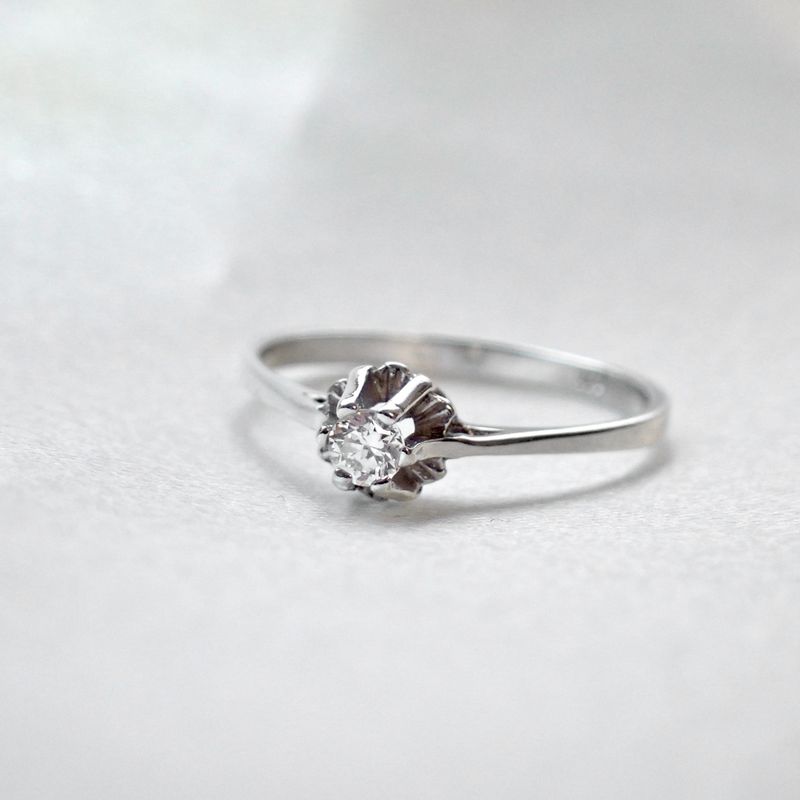 Image 2 of Silver solitaire ring with zirconia