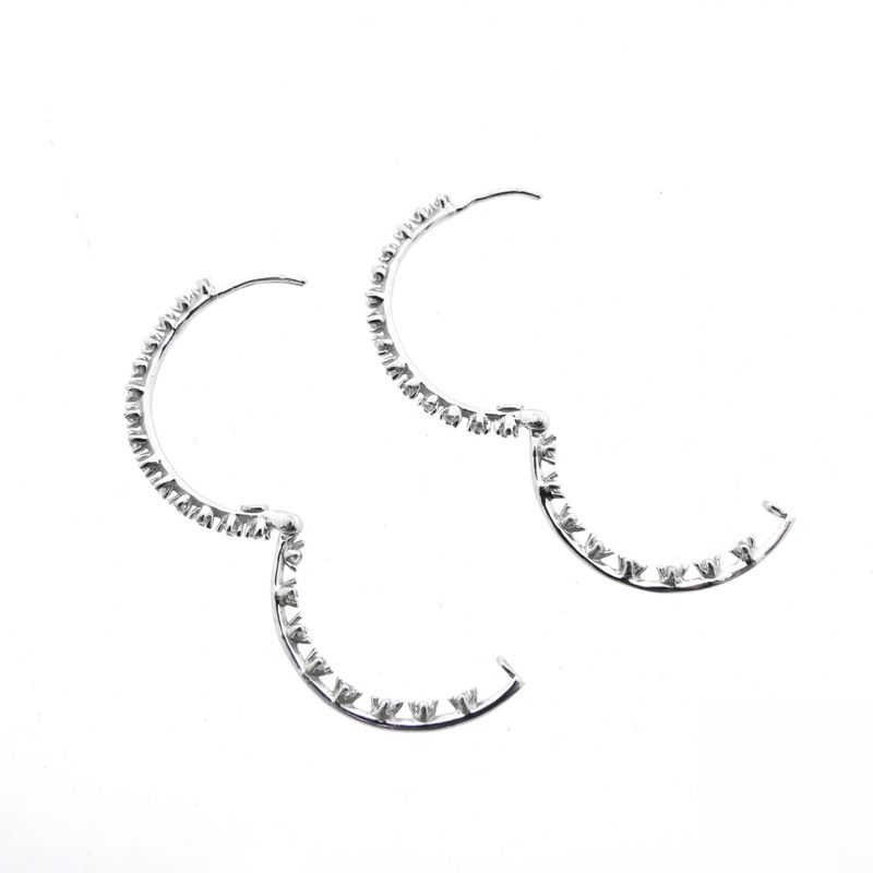 Image 4 of White gold earrings with zirconia; Ø 27.5 mm