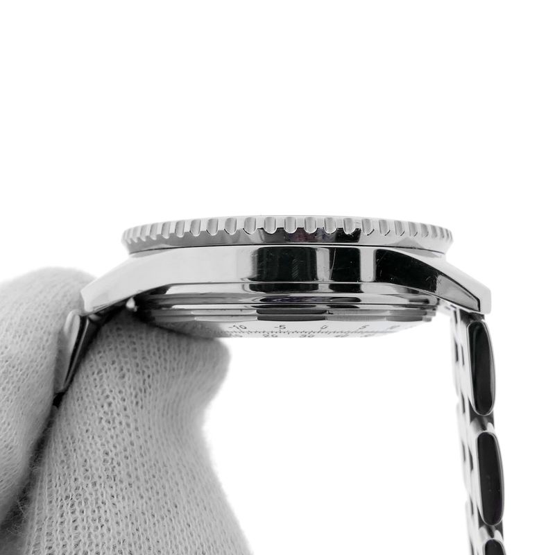 Image 8 of Breitling Navitimer A23322; Chronograph men's watch