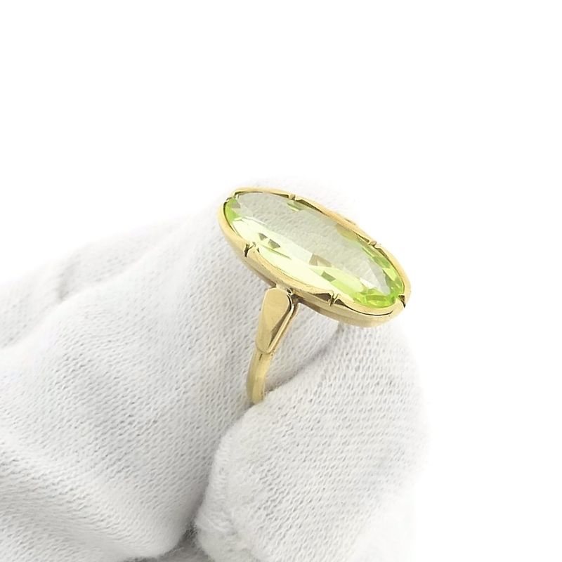 Image 9 of Gold ring with green beryl | Vintage/antique