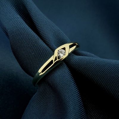 Image 2 of Gold solitaire ring with zirconia