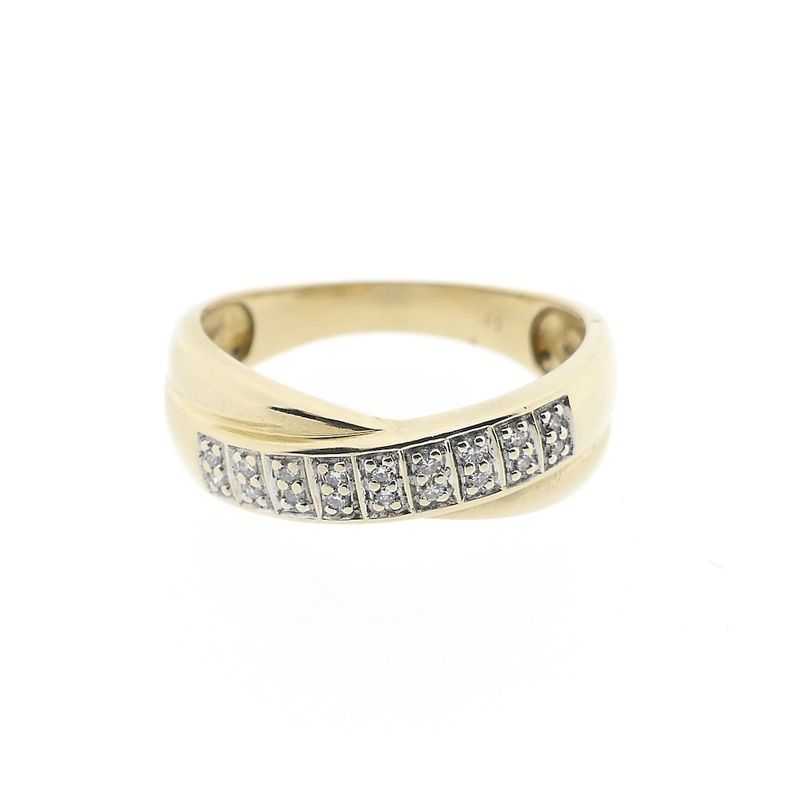 Image 3 of Gold ring with diamond; 0.09 ct.