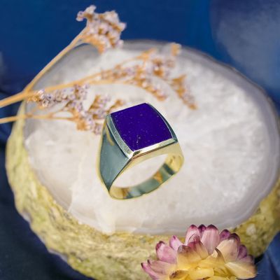 Image 2 of Gold signet ring with lapis lazuli