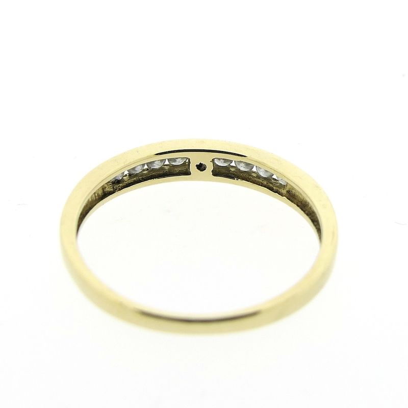 Image 6 of Gold ring with zirconia