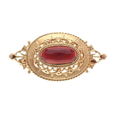 Image 1 of Vintage gold brooch with garnet stones