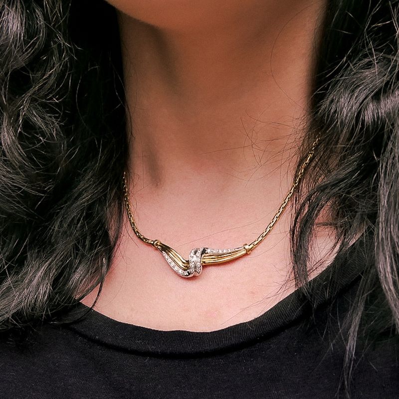 Image 4 of 18K Two-tone gold necklace with diamonds; 0.72 ct. | 42 cm