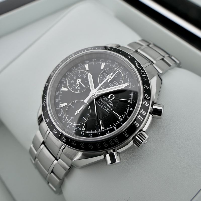 Image 16 of Omega Speedmaster Day-Date Automatic Chronometer 3220.50.00; Automatic chronograph watch