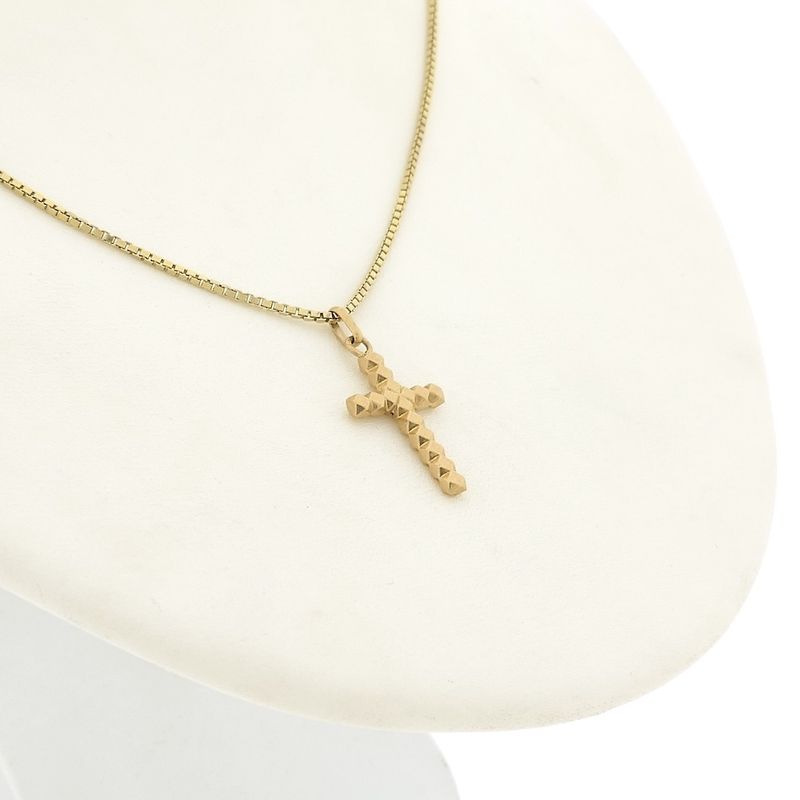 Image 4 of Gold pendant of a cross