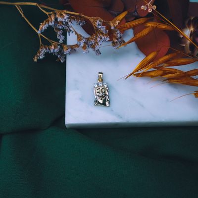 Gold pendant of Christ with zirconia stones Image 2 of Gold pendant of Christ with zirconia stones