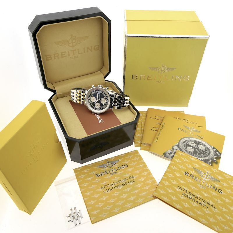 Image 4 of Breitling Old Navitimer A13322; Automatic Chronograph Men's Watch