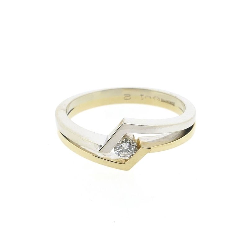 Image 3 of Two-tone gold solitaire ring with 0.12 ct. diamond | Diamonde