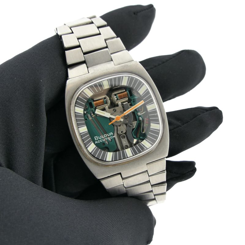 Image 10 of Bulova Accutron Spaceview N3 'Jumbo' 7396; Vintage men's watch