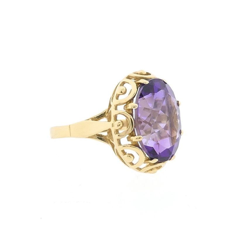 Image 7 of Gold ring with amethyst | Vintage